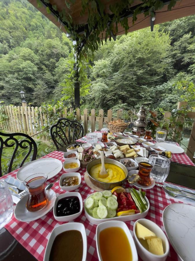 Dream River Exclusive Bungalow Rize Exteriér fotografie