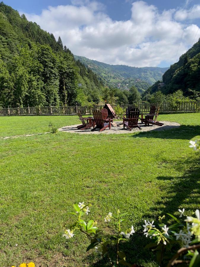 Dream River Exclusive Bungalow Rize Exteriér fotografie